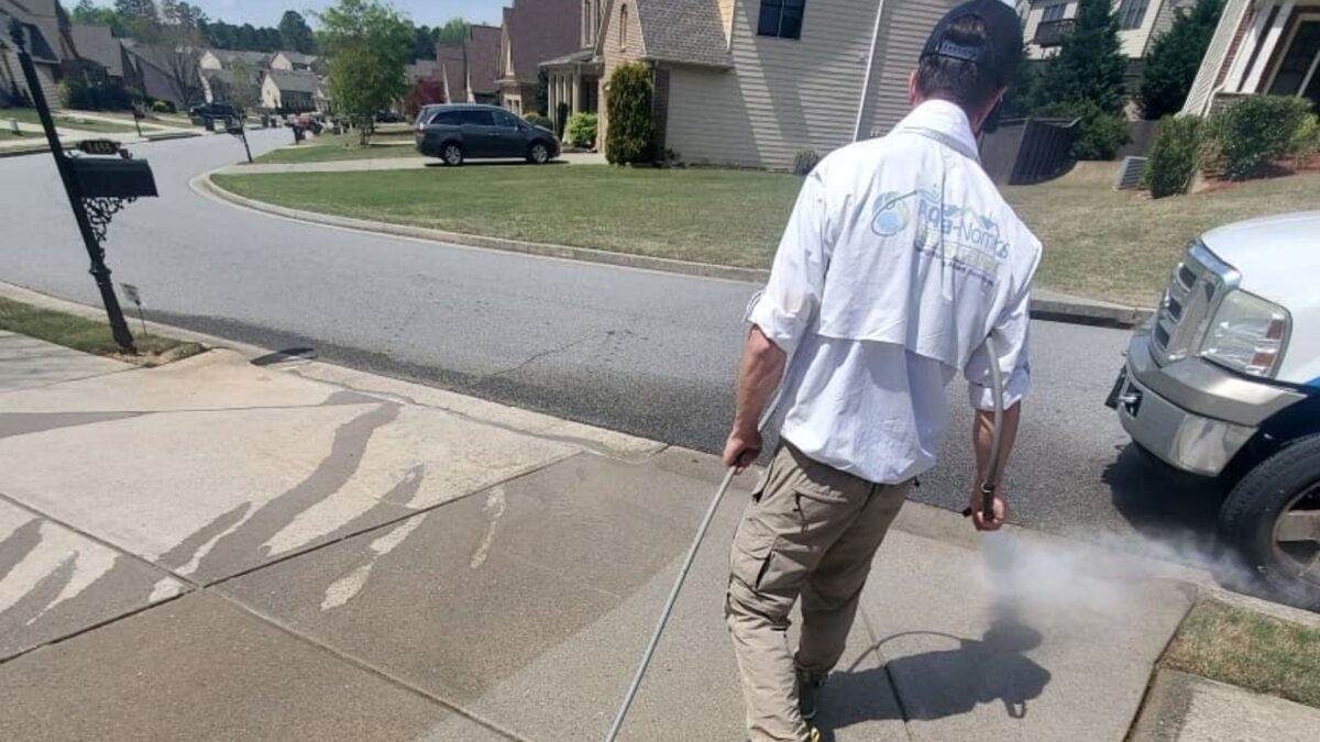 Maximizing Home Value: The Importance of Pressure Washing Your House Before Selling